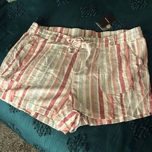 BNWT Torrid size 16 linen shorts striped